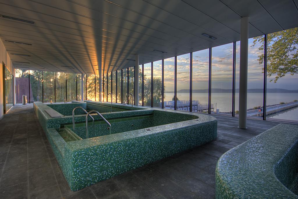 Bl Bavaria Yachtclub & Apartments บาลาตอนแลลเล ภายนอก รูปภาพ