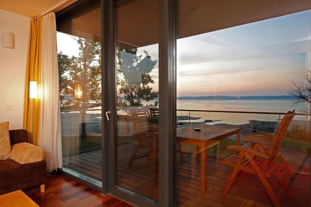 Bl Bavaria Yachtclub & Apartments บาลาตอนแลลเล ห้อง รูปภาพ