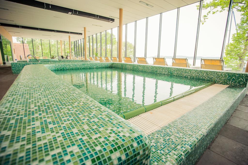Bl Bavaria Yachtclub & Apartments บาลาตอนแลลเล ภายนอก รูปภาพ